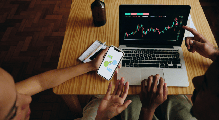 cccl.fr Faut-il investir dans les ETF en 2025 Avantages, risques et stratégies
